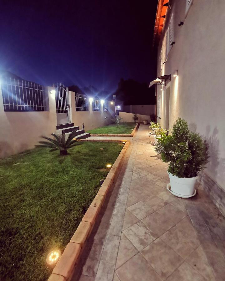 Villa Chiara Solanas Соланас Экстерьер фото